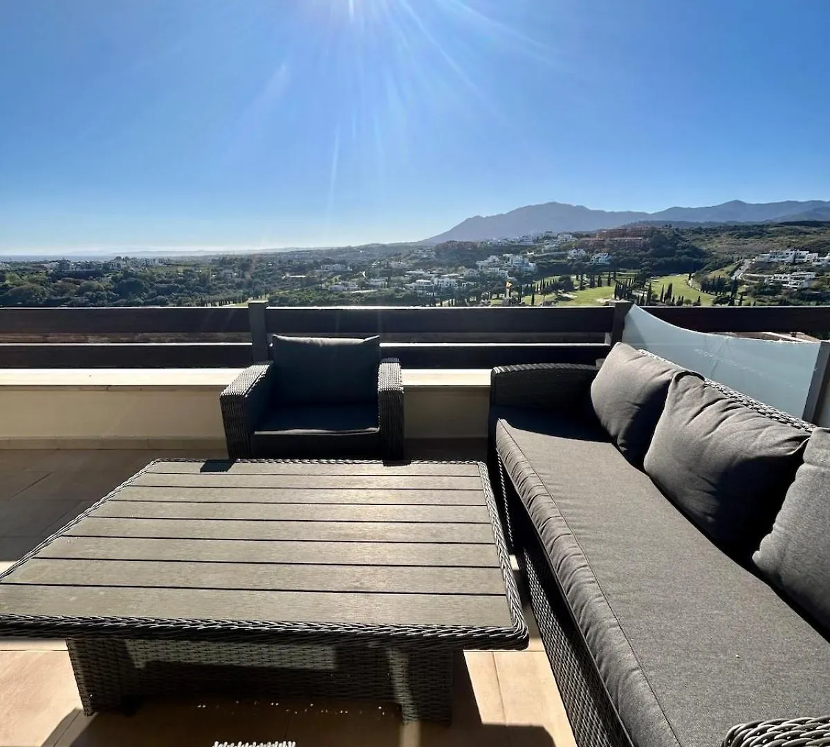 2Br Luxe Stay In Marbella Close To Beaches إِستيبونا