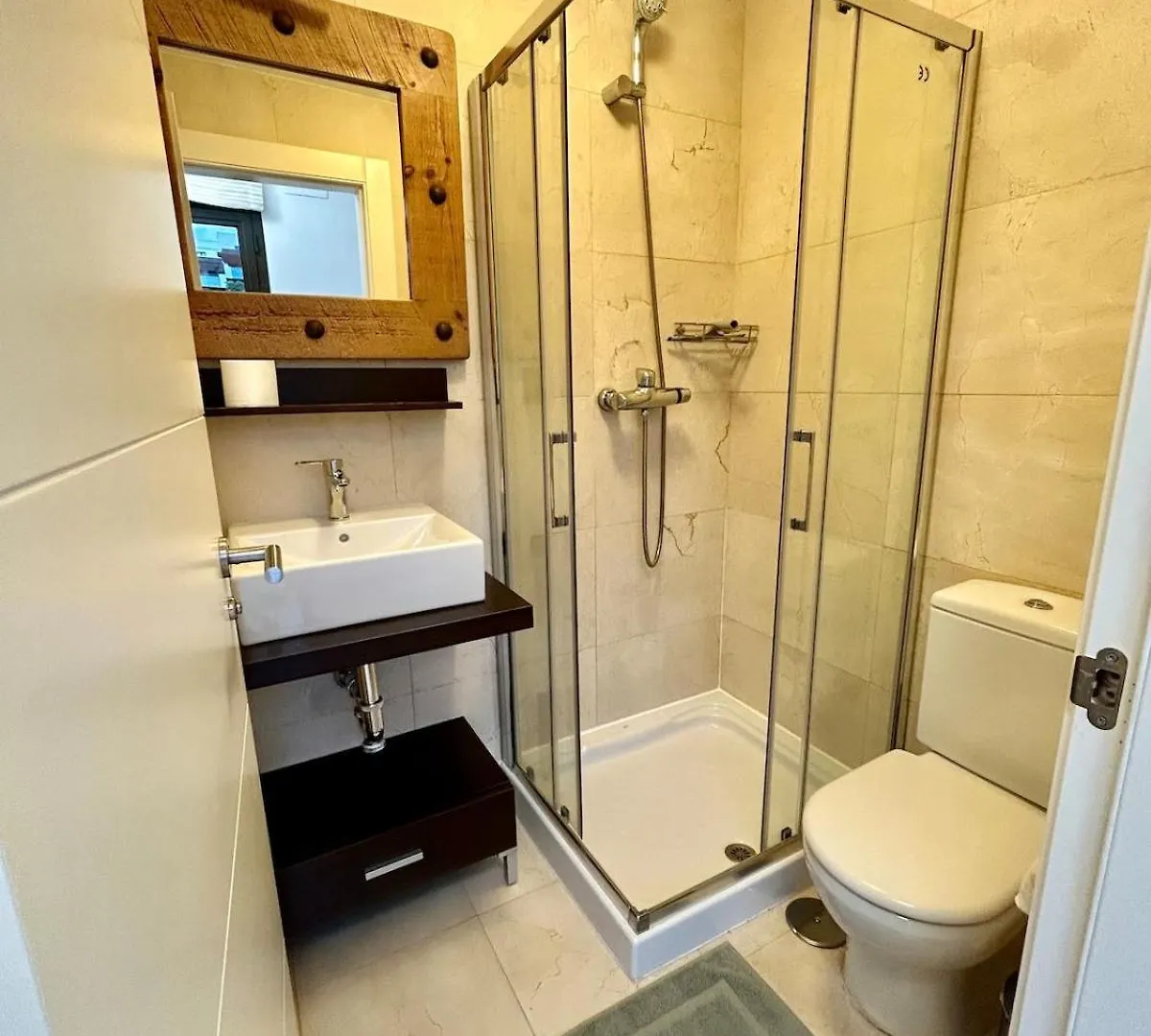 2Br Luxe Stay In Marbella Close To Beaches إِستيبونا شقة