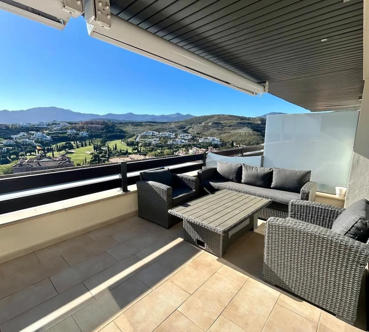 Lägenhet 2Br Luxe Stay In Marbella Close To Beaches Estepona Spanien