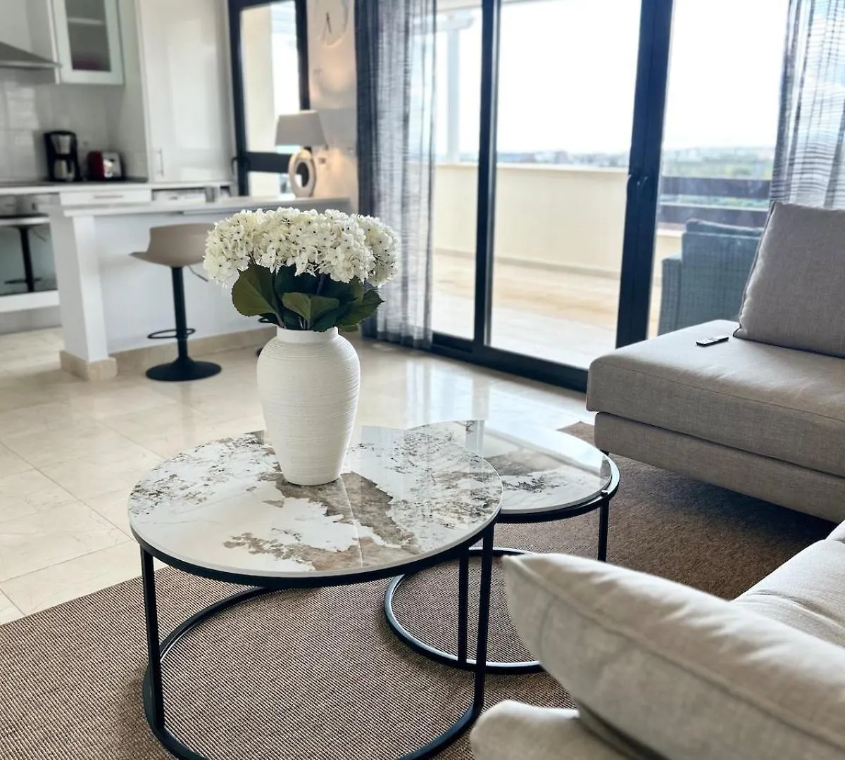2Br Luxe Stay In Marbella Close To Beaches Estepona Lägenhet